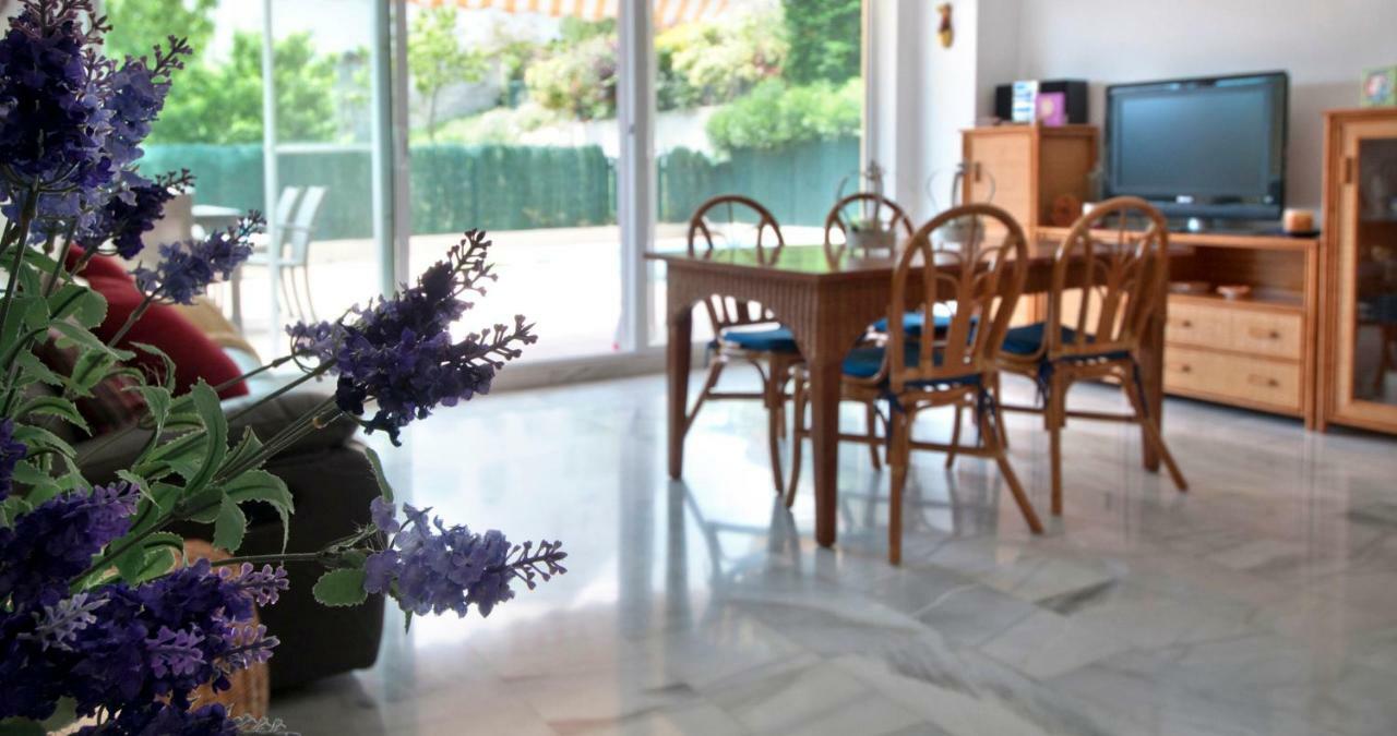 Apartament Les Tonyines Llanca Luaran gambar